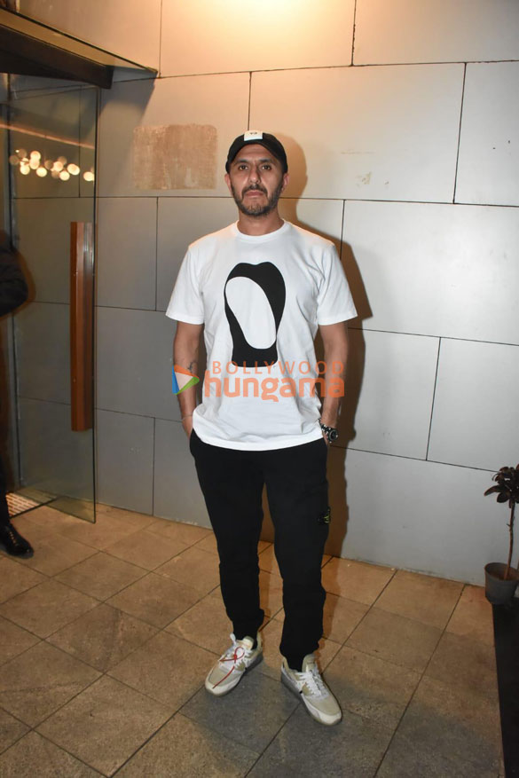 photos nora fatehi pratik gandhi and others snapped at escobar in bandra 9900