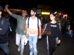 Photos: Shahid Kapoor and Mira Kapoor snapped at the airport