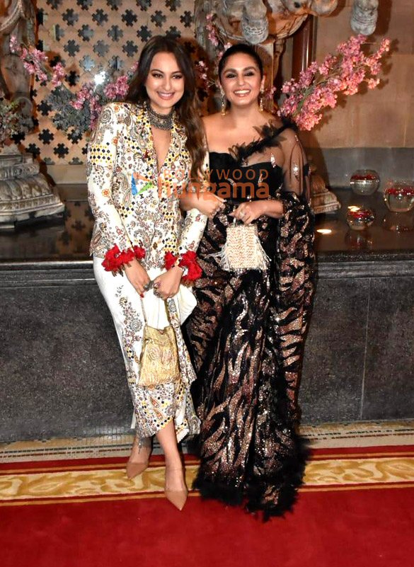 Photos: Sonakshi Sinha, Huma Qureshi, Sharvari Wagh and others snapped at Ramesh S Taurani’s daughter’s wedding reception