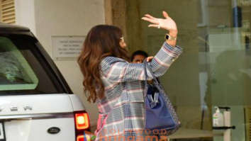 Photos: Shilpa Shetty spotted at Hinduja hospital in Khar