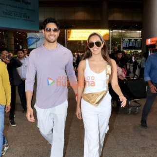 Photos: Sidharth Malhotra and Kiara Advani snapped at the airport