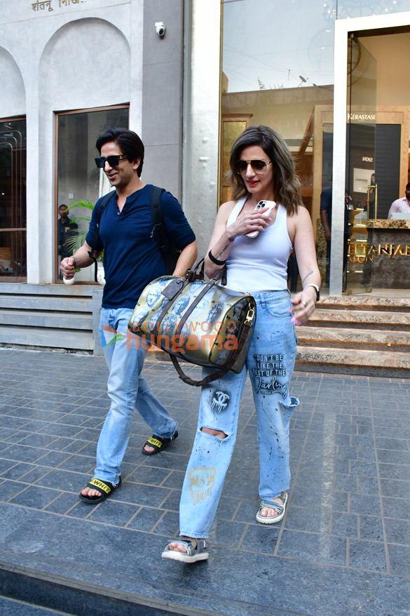 Photos: Sussanne Khan and Arslan Goni spotted outside a salon in Bandra