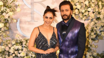 Riteish & Genelia look absolutely cute as they pose at Sidharth-Kiara’s reception