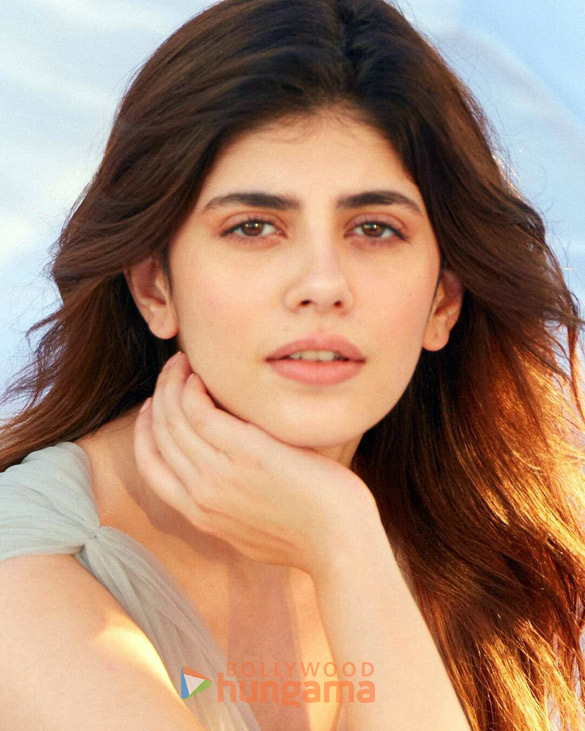 sanjana sanghi 1 111