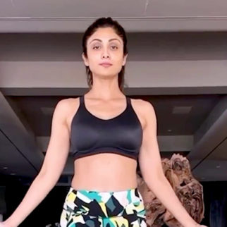 Shilpa Shetty sends in some Monday Motivation through her work out video