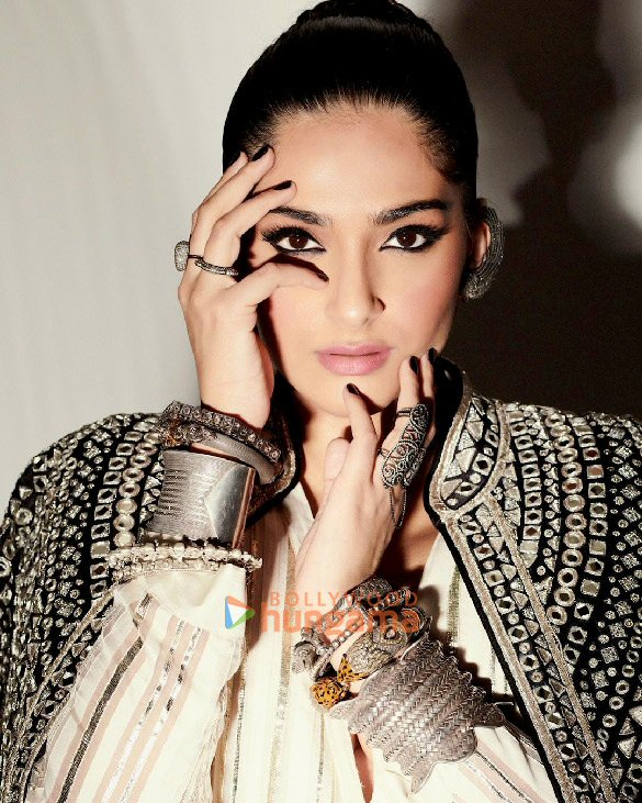 sonam kapoor ahuja 2 36