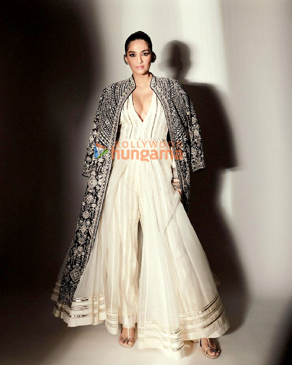 sonam kapoor ahuja 4 17