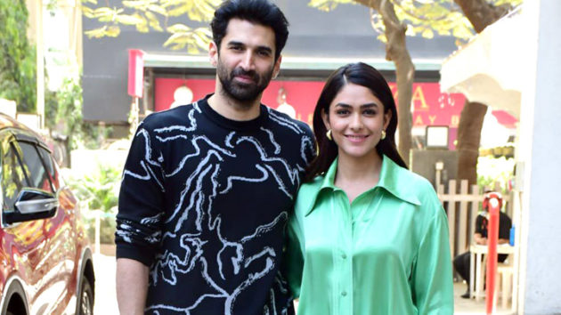 Aditya Roy Kapur Mrunal Thakur On Gumraah Acting Technicalities