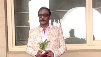 Alanna Panday’s wedding Jackie Shroff reaches the venue with a very thoughtful gift