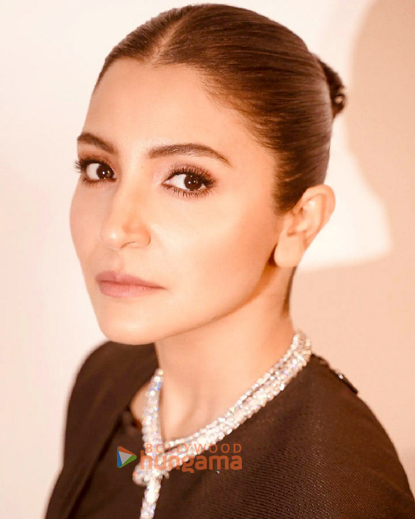 Anushka Sharma Photos Images Hd Wallpapers Anushka Sharma Hd Images Photos Bollywood Hungama