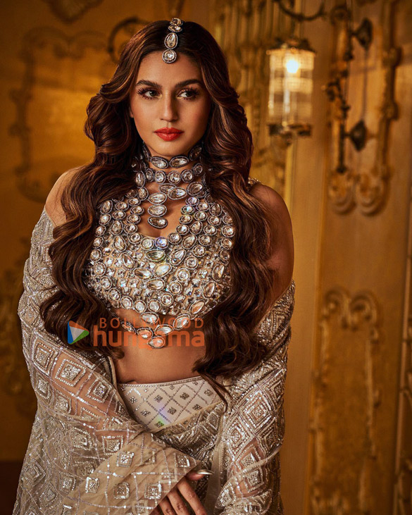 huma qureshi 1 127