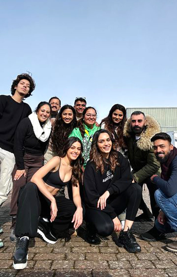 Manushi Chhillar and Alaya F groove to ‘It's the Time to Disco’ on UK streets, watch video 