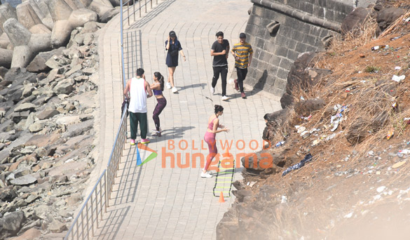 photos ananya panday snapped on location in bandra 2