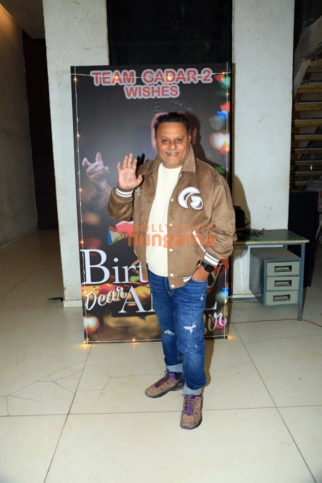 Photos: Celebs attend Anil Sharma’s birthday party