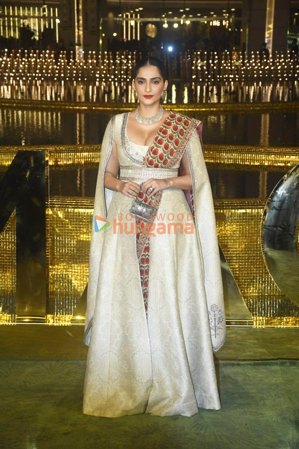 photos celebs attend the opening of the nita mukesh ambani cultural centre 14