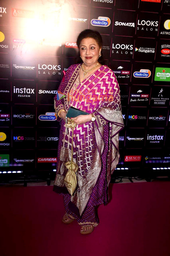 photos celebs grace the red carpet of bollywood hungama style icons awards 2023 8