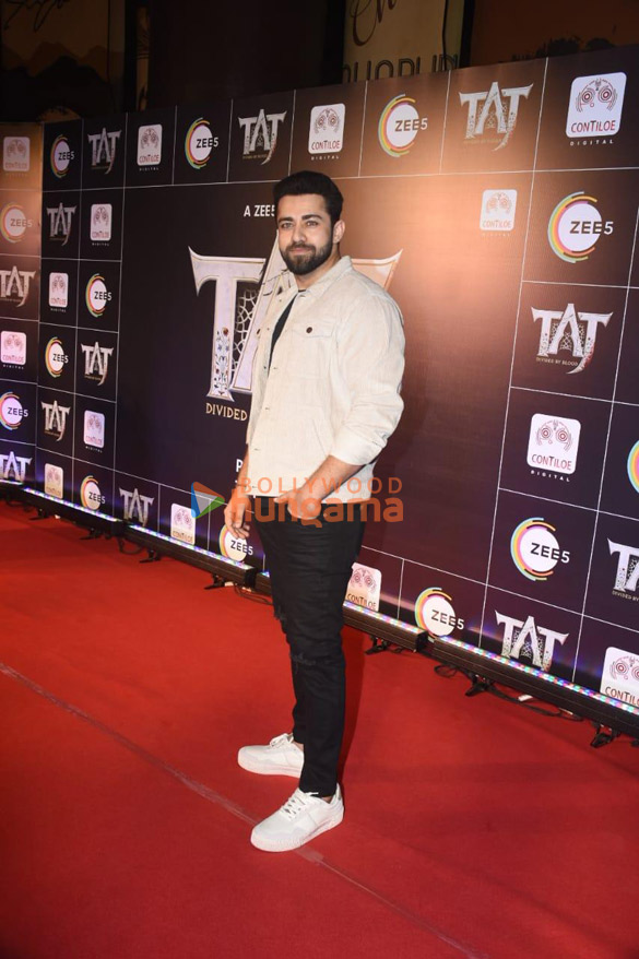 photos celebs snapped at taj divided by blood premiere 19
