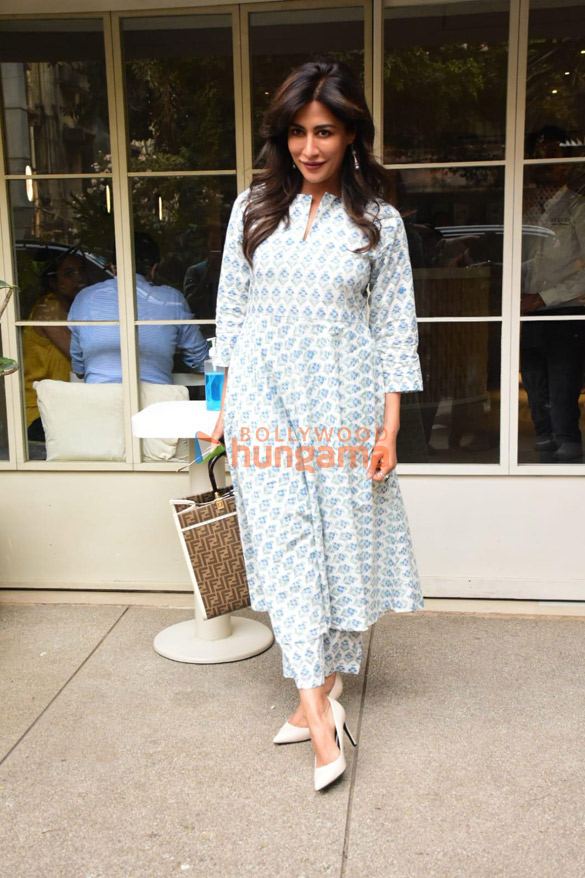photos chitrangda singh snapped in bandra 5 2