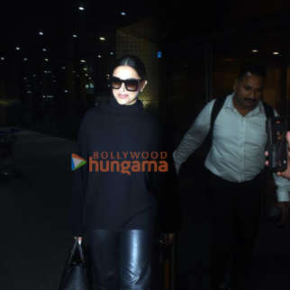 Photos: Deepika Padukone, Vaani Kapoor, Shilpa Shetty and others snapped at the airport