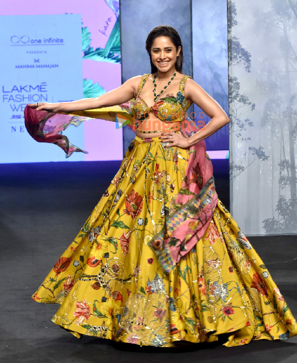 photos nushrratt bharuccha walks the ramp for designer mahima mahajan at lakme fashion week 2023 3