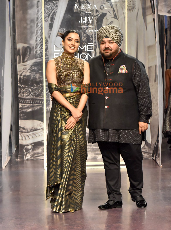 Photos: Rashmika Mandanna walks the ramp for designer J J Valaya at Lakme Fashion Week 2023 – Day 3