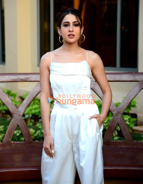 photos sara ali khan vikrant massey and chitrangda singh snapped promoting their film gaslight 1