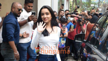Photos: Shraddha Kapoor snapped outside T-Series office for Tu Jhoothi Main Makkaar promotions in Andheri