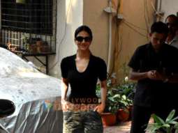 Photos: Vaani Kapoor snapped in Bandra