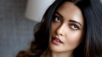 Celeb Photos Of Riya Sen