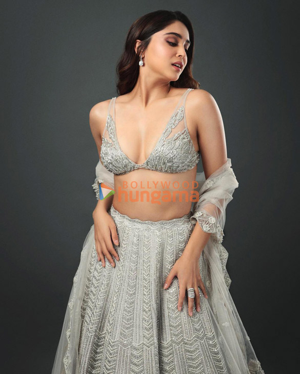 sharvari wagh 4 63