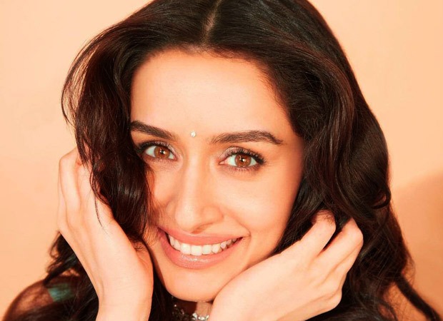 Shraddha Kapoor reveals how she planned on cheating in exam; says, “I had written my answers under my pinafore”