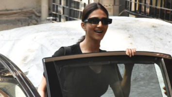 Vaani Kapoor nails her casuals as she poses for fans & paps