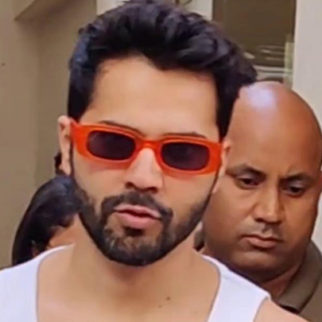 Varun Dhawan matches his glasses with pants, cool right!