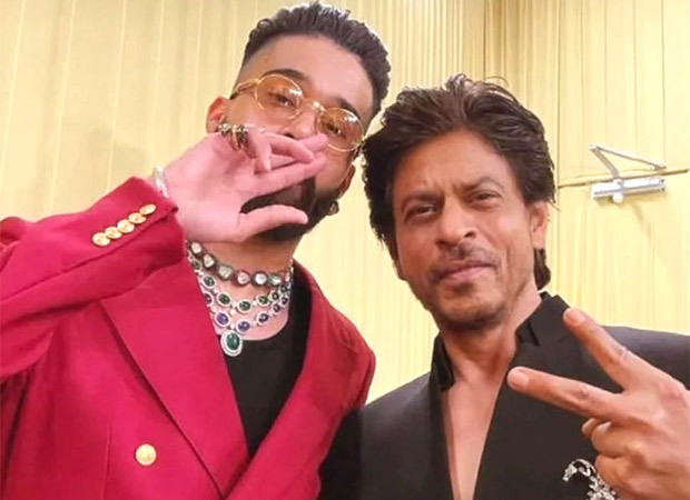 Shah Rukh Khan poses with AP Dhillon for a picture as well as sets the stage on fire with Ranveer Singh and Varun Dhawan as he shakes a leg on Brown Munde at NMACC : Bollywood News
