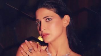 Aahana Kumra keeps it classy & sassy with this red hot saree