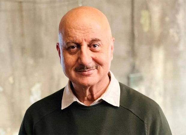 Anupam Kher gives major fitness goals on World Health Day; see video : Bollywood News