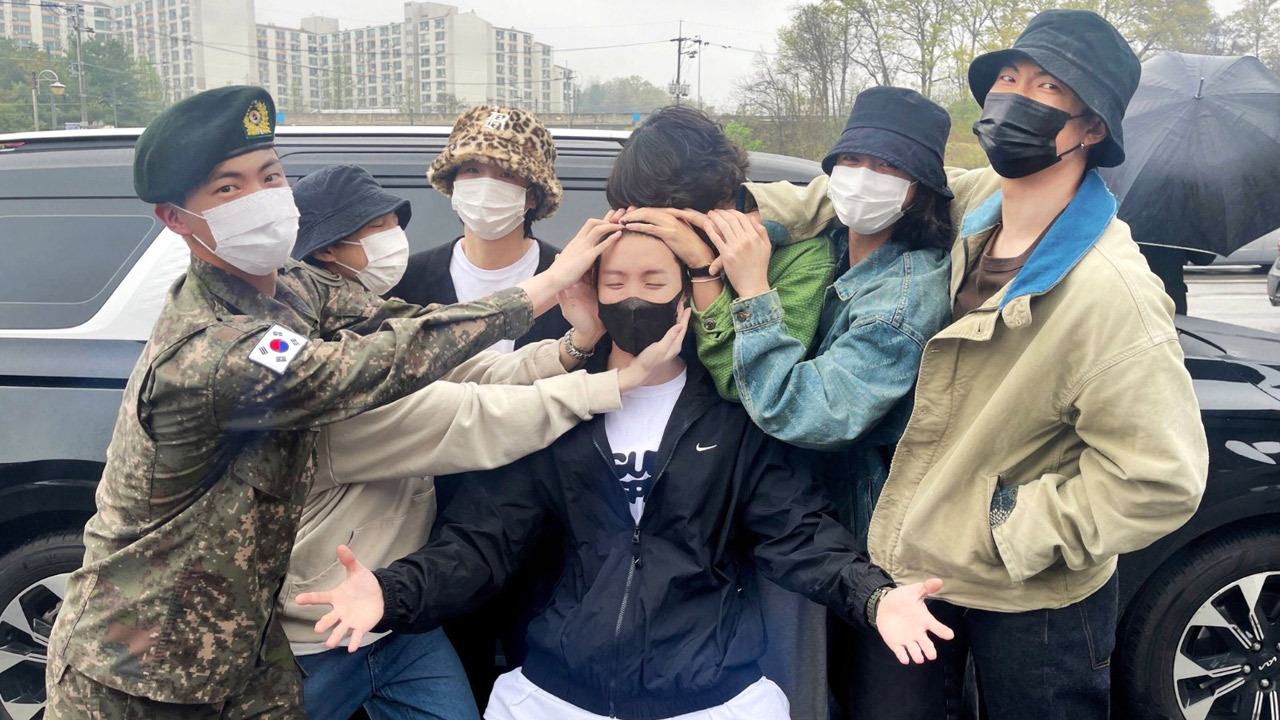 BTS’ J-Hope enlists in military as active duty soldier; Jin arrives in uniform as RM, SUGA, Jimin, V and Jungkook bid adieu to second member 