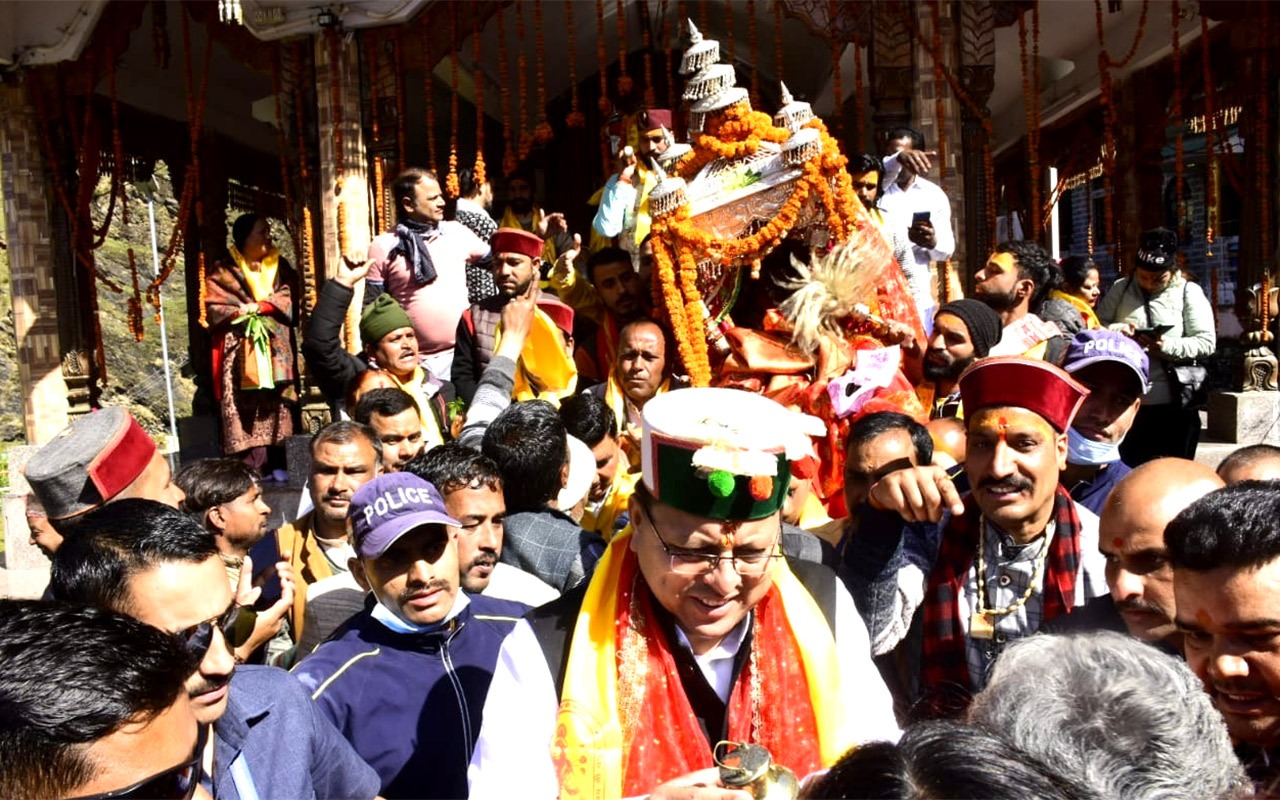 Chief Minister Shri Pushkar Singh Dhami offers prayers at Kharsali, Yamunotri