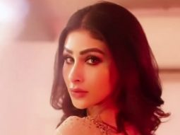 Crushing over Mouni Roy’s gorgeous saree look