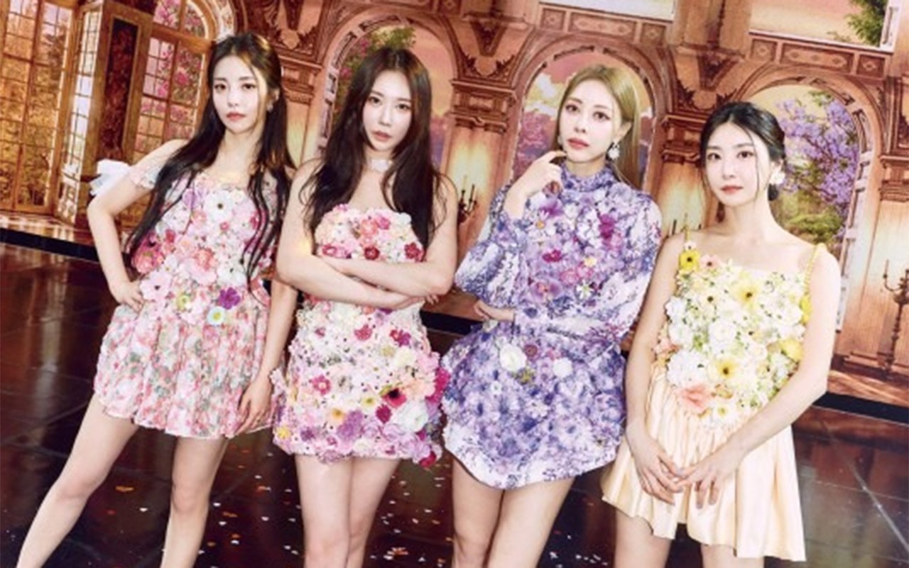 K-pop group Brave Girls sign with Warner Music Korea; unlikely to use the same group name