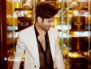 Celebrity wallpaper of Karan Tacker