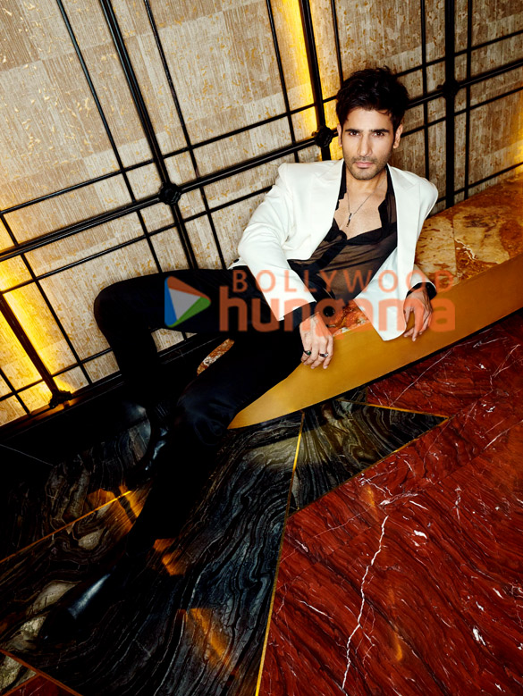 karan tacker 3