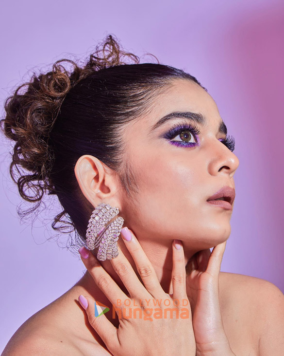mithila palkar 8 4