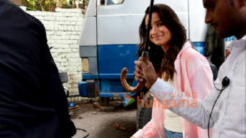 Photos: Alia Bhatt snapped at Carter Road