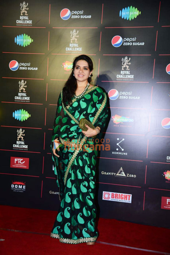 photos celebs grace the premiere of disco dancer the musical 5