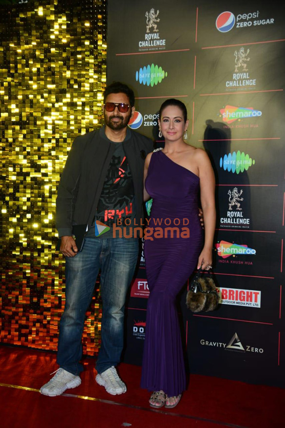 photos celebs grace the premiere of disco dancer the musical 8