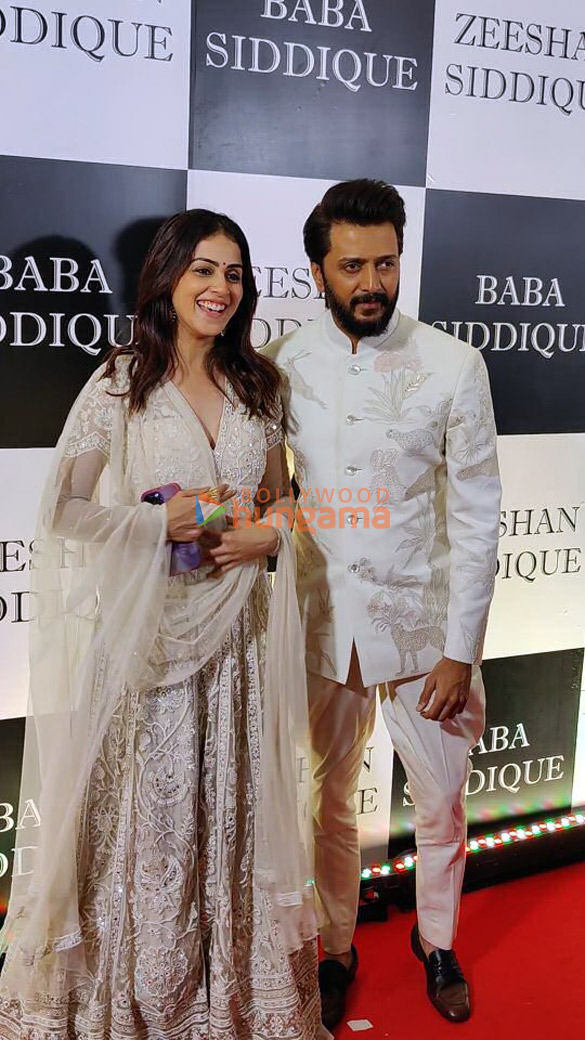 photos celebs snapped at baba siddiques iftaar party 2