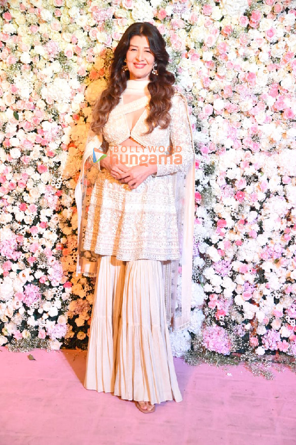 photos celebs spotted at arpita khan and aayush sharmas eid bash3 18