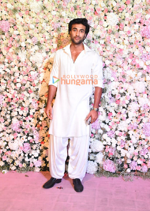 photos celebs spotted at arpita khan and aayush sharmas eid bash3 29