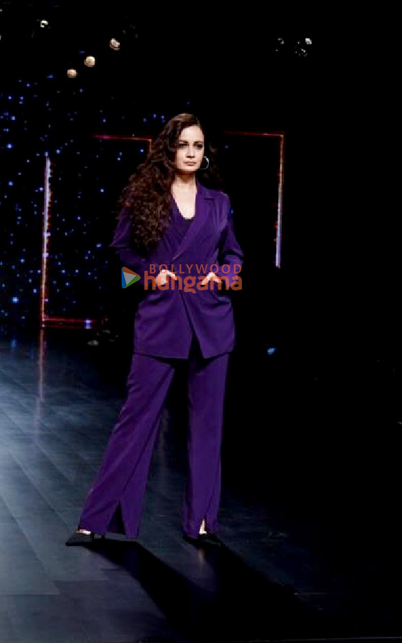 dia mirza turns showstopper for bombay times fashion week 2023 1 2